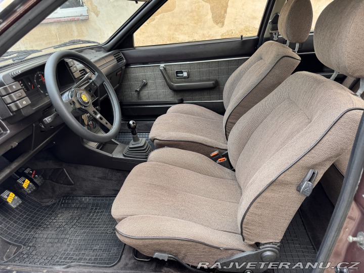 Audi Coupé 85 5 válec 1981