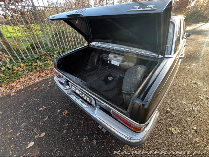 Mercedes-Benz 280 W108 280SE 3.5 1972