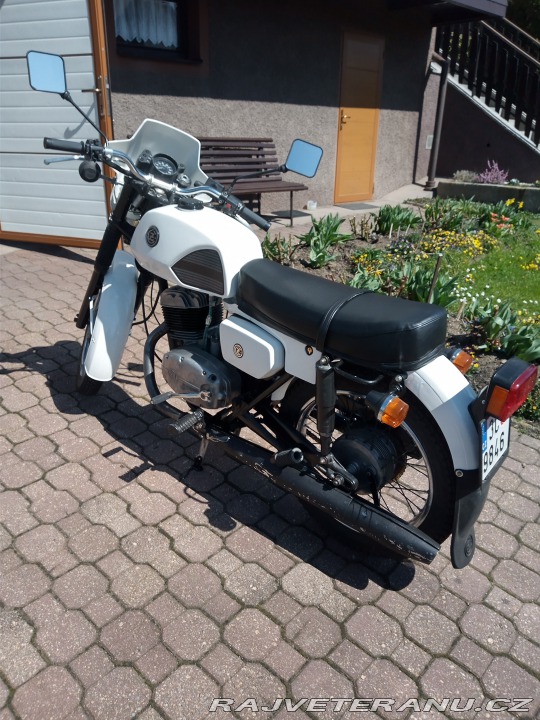 ČZ 180 487.3 1992