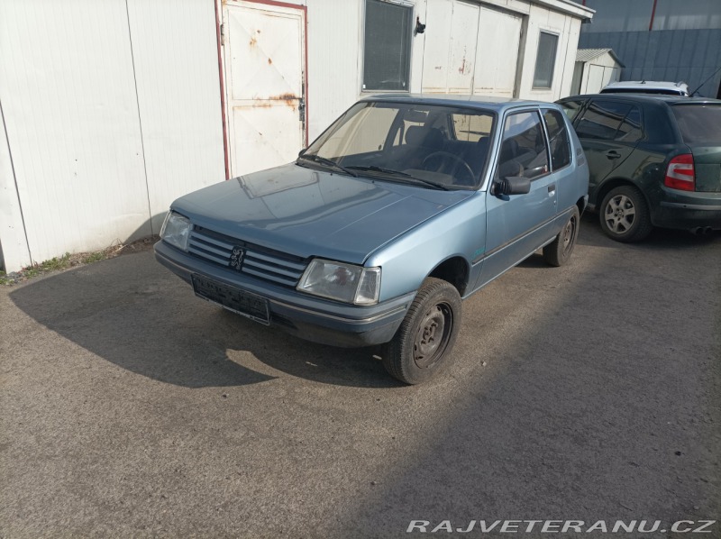 Peugeot 205 
