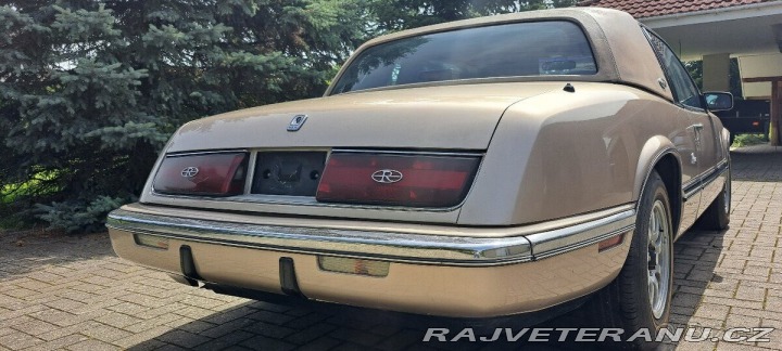 Buick Riviera 1989