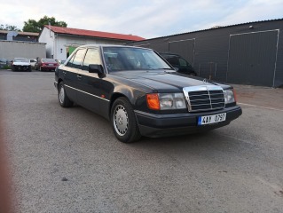 Mercedes-Benz 300 W124 300 E -24