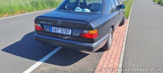 Mercedes-Benz 300 W124 300 E -24 1989