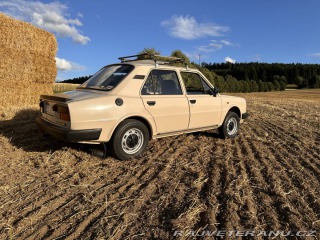 Škoda 120 1987
