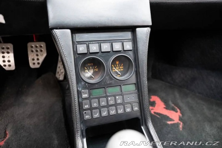Ferrari 348 TB 1990
