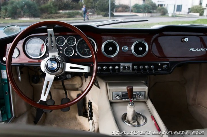 Maserati Mexico 4200 1968
