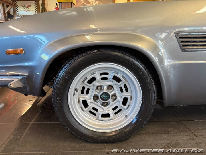 Ostatní značky Ostatní modely De Tomaso LONGCHAMP 1975