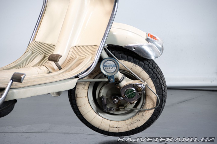 Ostatní značky Ostatní modely Innocenti LAMBRETTA 150 D 1956