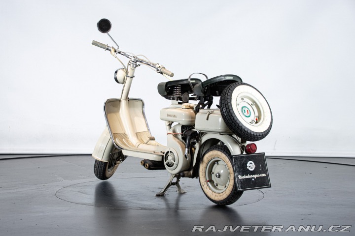 Ostatní značky Ostatní modely Innocenti LAMBRETTA 150 D 1956