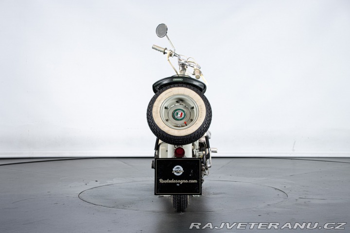 Ostatní značky Ostatní modely Innocenti LAMBRETTA 150 D 1956