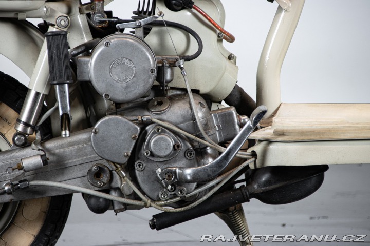 Ostatní značky Ostatní modely Innocenti LAMBRETTA 150 D 1956