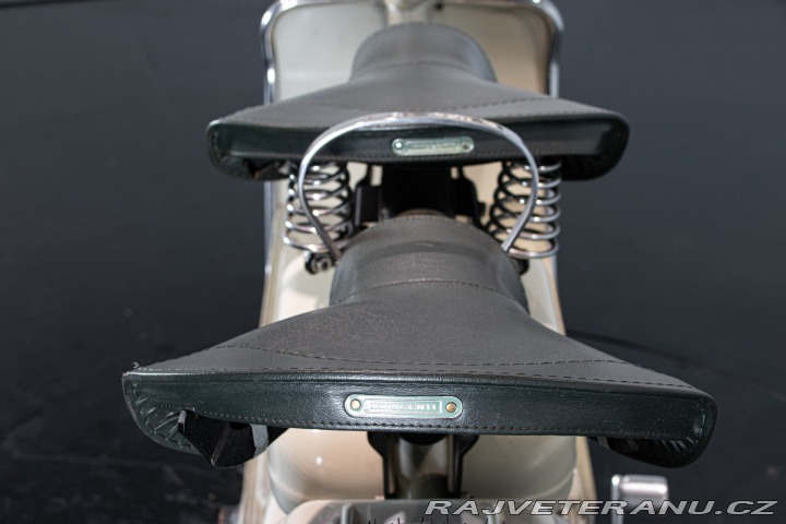 Ostatní značky Ostatní modely Innocenti LAMBRETTA 150 D 1956