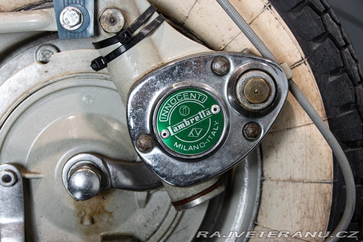 Ostatní značky Ostatní modely Innocenti LAMBRETTA 150 D 1956