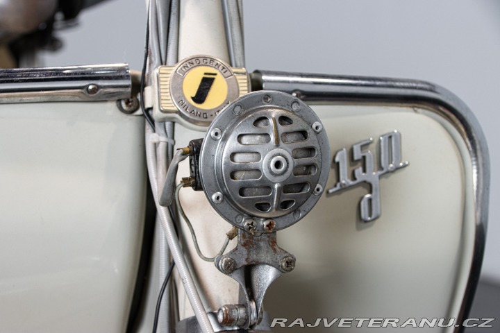 Ostatní značky Ostatní modely Innocenti LAMBRETTA 150 D 1956