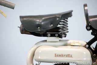 Ostatní značky Ostatní modely Innocenti LAMBRETTA 150 D 1956