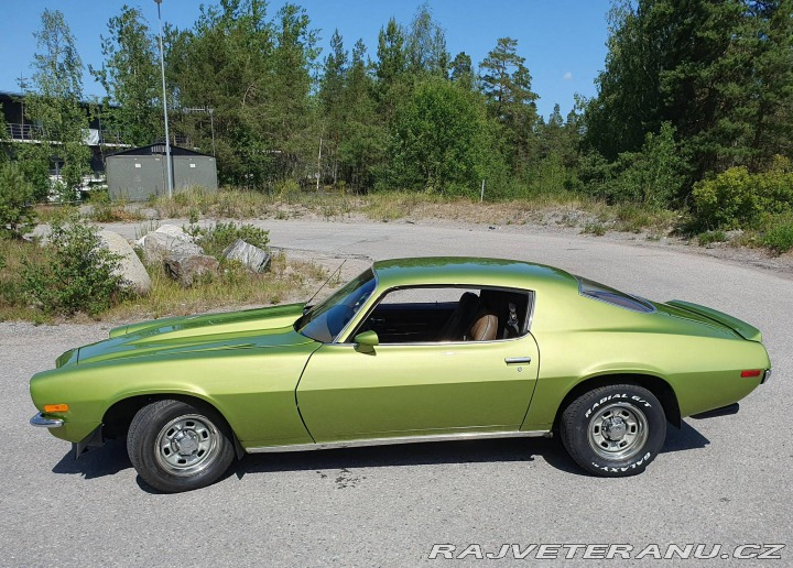 Chevrolet Camaro -71 350, Four on the floor. 1971