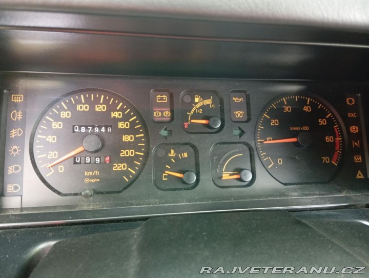 Renault 19 3 dvéř. 1993