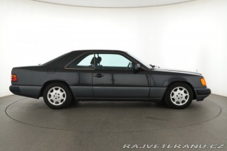 Mercedes-Benz 230 W124 230 CE 1989