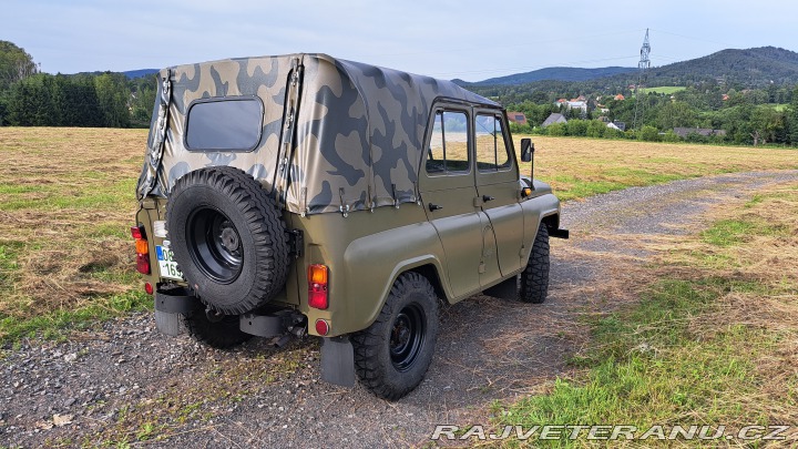 UAZ 469 1986