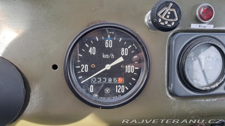 UAZ 469 1986