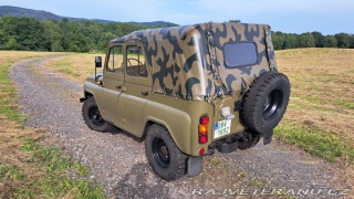 UAZ 469  1986