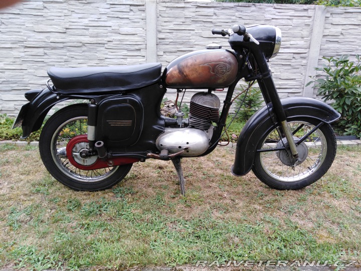ČZ 175 450.1 1966