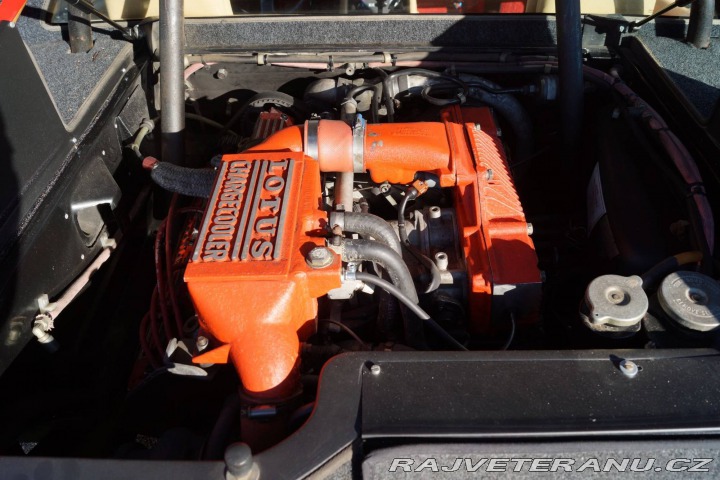 Lotus Esprit Turbo SE 2.2 Chargecooler 1990