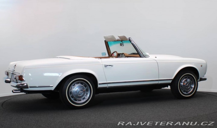 Mercedes-Benz 230 230SL Pagode (W113) 1967