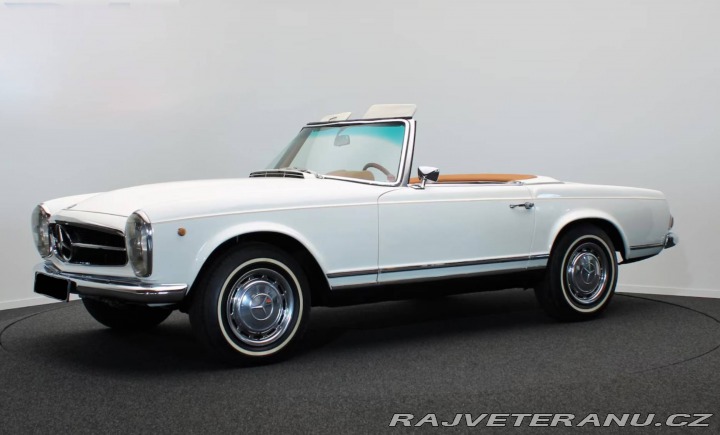Mercedes-Benz 230 230SL Pagode (W113) 1967