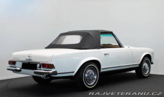 Mercedes-Benz 230 230SL Pagode (W113) 1967