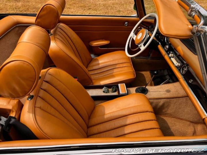 Mercedes-Benz 230 SL Pagode (W113) 1964