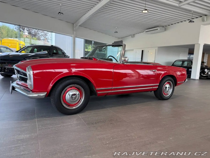 Mercedes-Benz 230 SL 230 Pagoda 1966