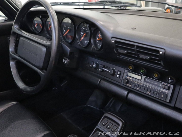 Porsche 911 964 Carrera 4 Cabriolet 1990