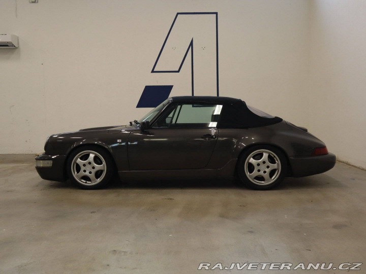 Porsche 911 964 Carrera 4 Cabriolet 1990