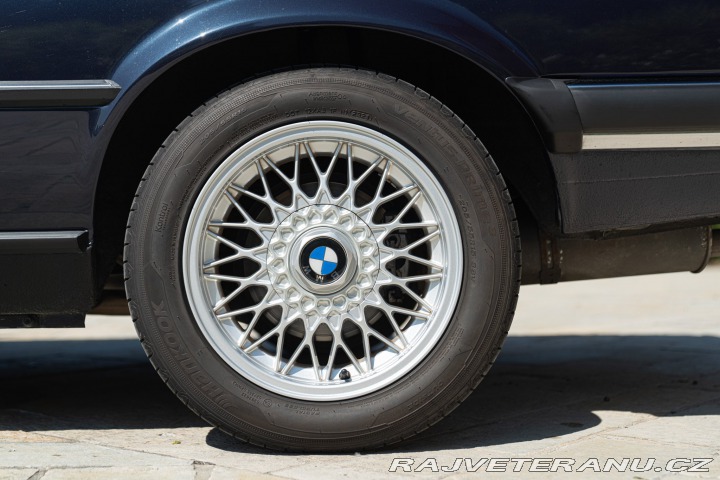 BMW 3 E30 CABRIOLET 1989
