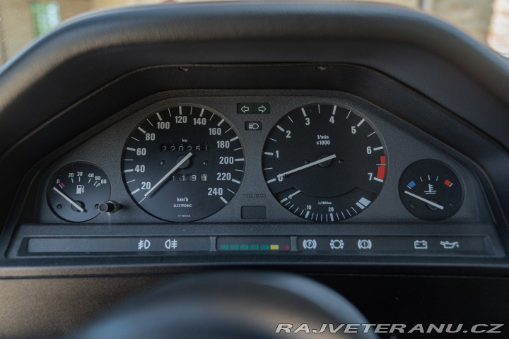 BMW 3 E30 CABRIOLET 1989