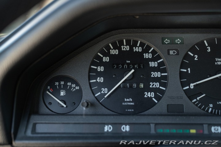 BMW 3 E30 CABRIOLET 1989