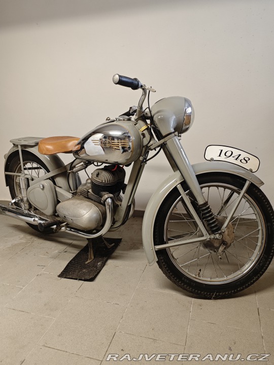 Jawa Ostatní modely Ogar 350 typ 12 1948