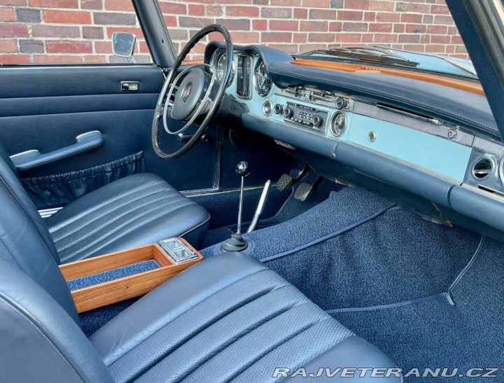 Mercedes-Benz 280 W113 280 SL Pagoda 1969