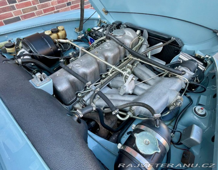 Mercedes-Benz 280 W113 280 SL Pagoda 1969