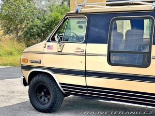 GMC Vandura 2500 | 6.2L V8 Diesel 1983