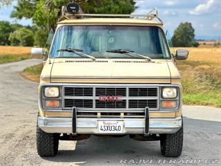 GMC Vandura 2500 | 6.2L V8 Diesel 1983