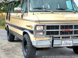 GMC Vandura 2500 | 6.2L V8 Diesel 1983