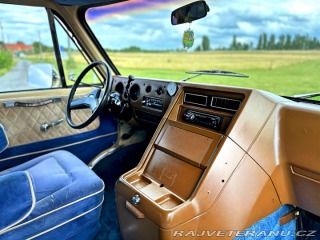 GMC Vandura 2500 | 6.2L V8 Diesel 1983