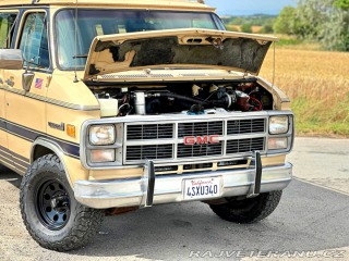 GMC Vandura 2500 | 6.2L V8 Diesel 1983