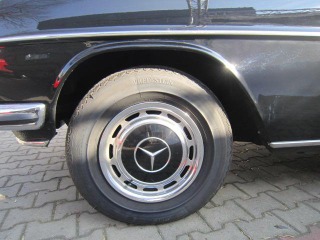 Mercedes-Benz 220 /8 W115 1969