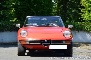 Alfa Romeo 2000 Spider Veloce 1981