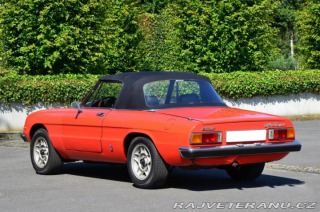 Alfa Romeo 2000 Spider Veloce 1981