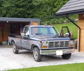 Ford V8 F-150 V8 5,0