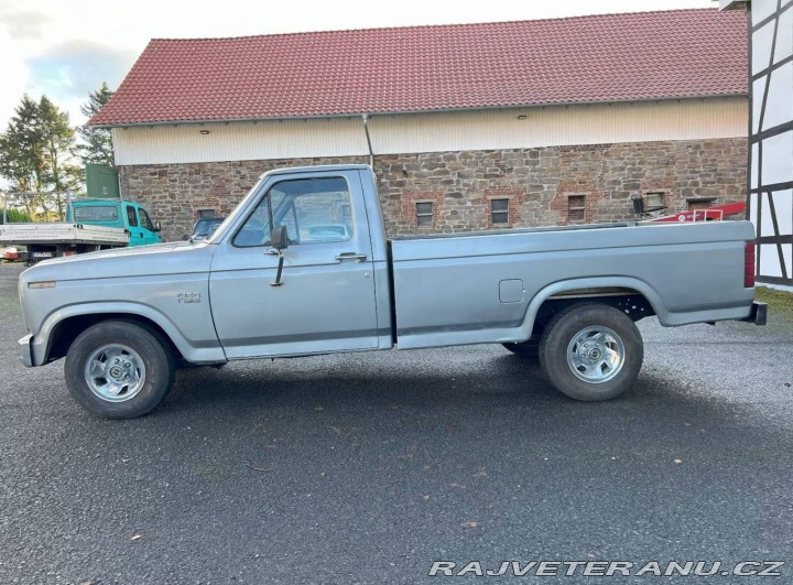 Ford V8 F150 XLT V8 5.0i 1986
